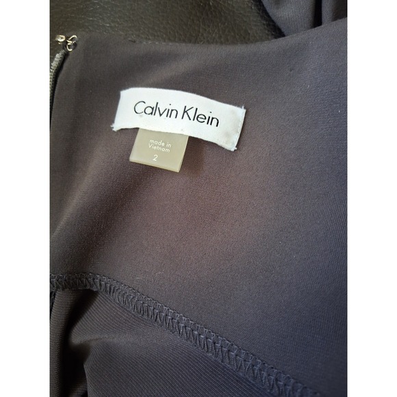 Calvin Klein Size 2 Liquid Knit Shift Midi Dress Bell Sleeves Minimalist Neutral - Picture 6 of 7